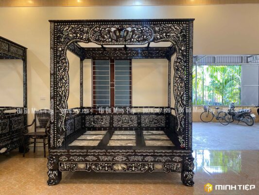 GIƯỜNG LONG SÀNG GỖ GỤ KHẢM ỐC