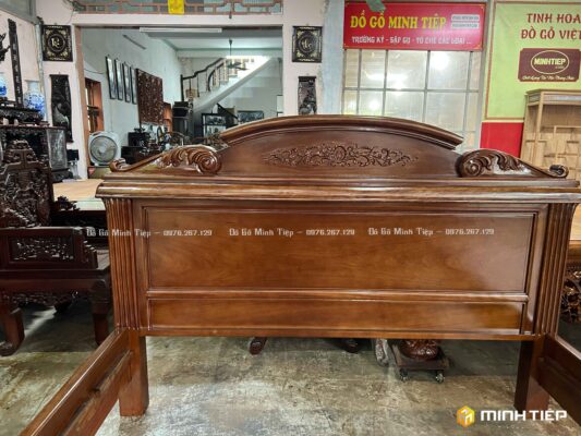 GIƯỜNG NGỦ GỖ GÕ MẪU 8