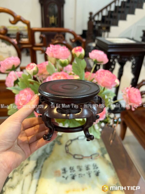 KỶ TRÒN KÊ ĐỒ GỖ GỤ