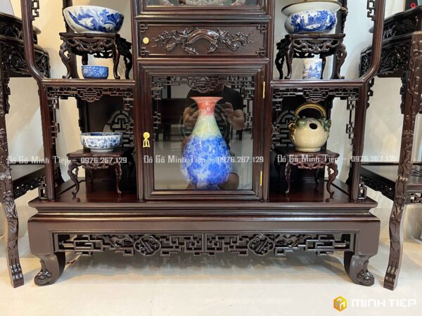 TỦ BÀY ĐỒ TRIỆN DƠI GỖ GỤ