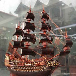 THUYỀN BUỒM GỖ MUN