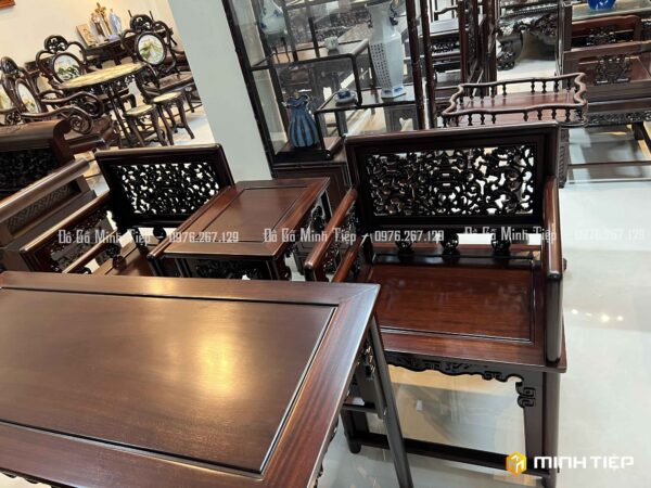 BỘ GHẾ VÁCH TRIỆN DẮT GỖ GỤ