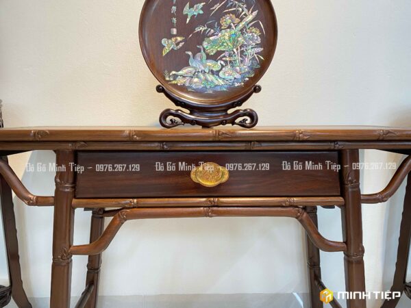 BÀN BÀY ĐỒ CHẠM TRÚC GỖ GỤ