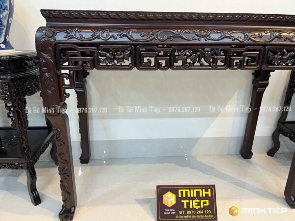 BÀN BÀY ĐỒ TRUYỆN DẮT CHÂN MÓNG GỖ GỤ