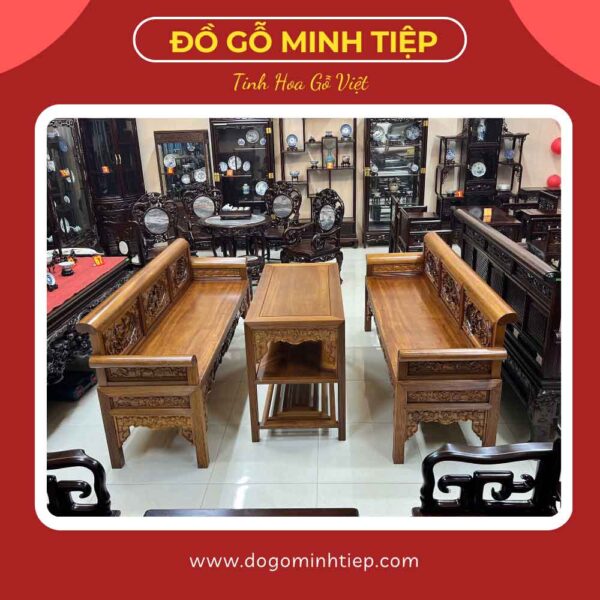 TRƯỜNG KỶ TÍCH TỨ QUÝ ĐỤC TAY