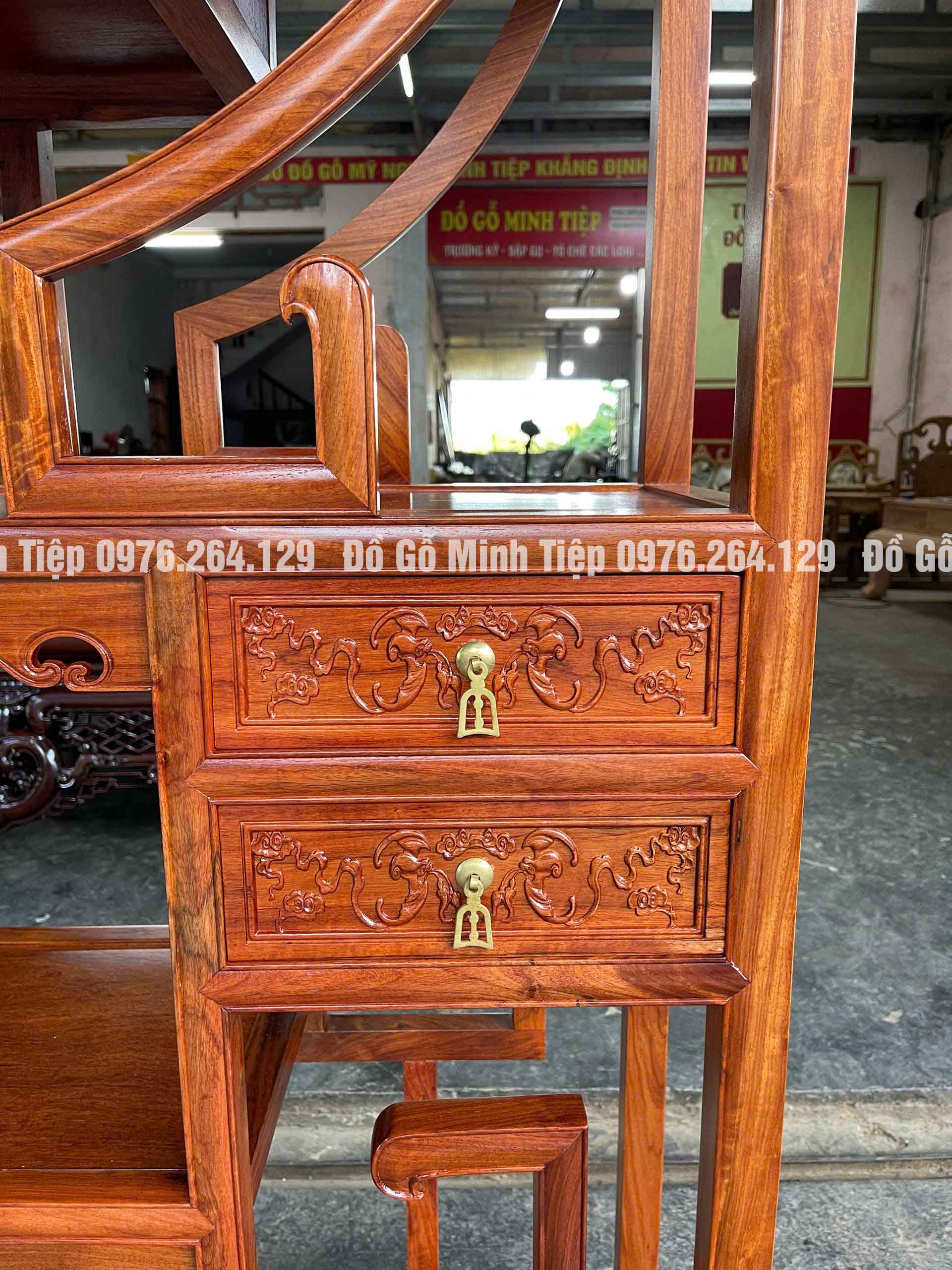Tủ bày đồ gỗ hương ta
